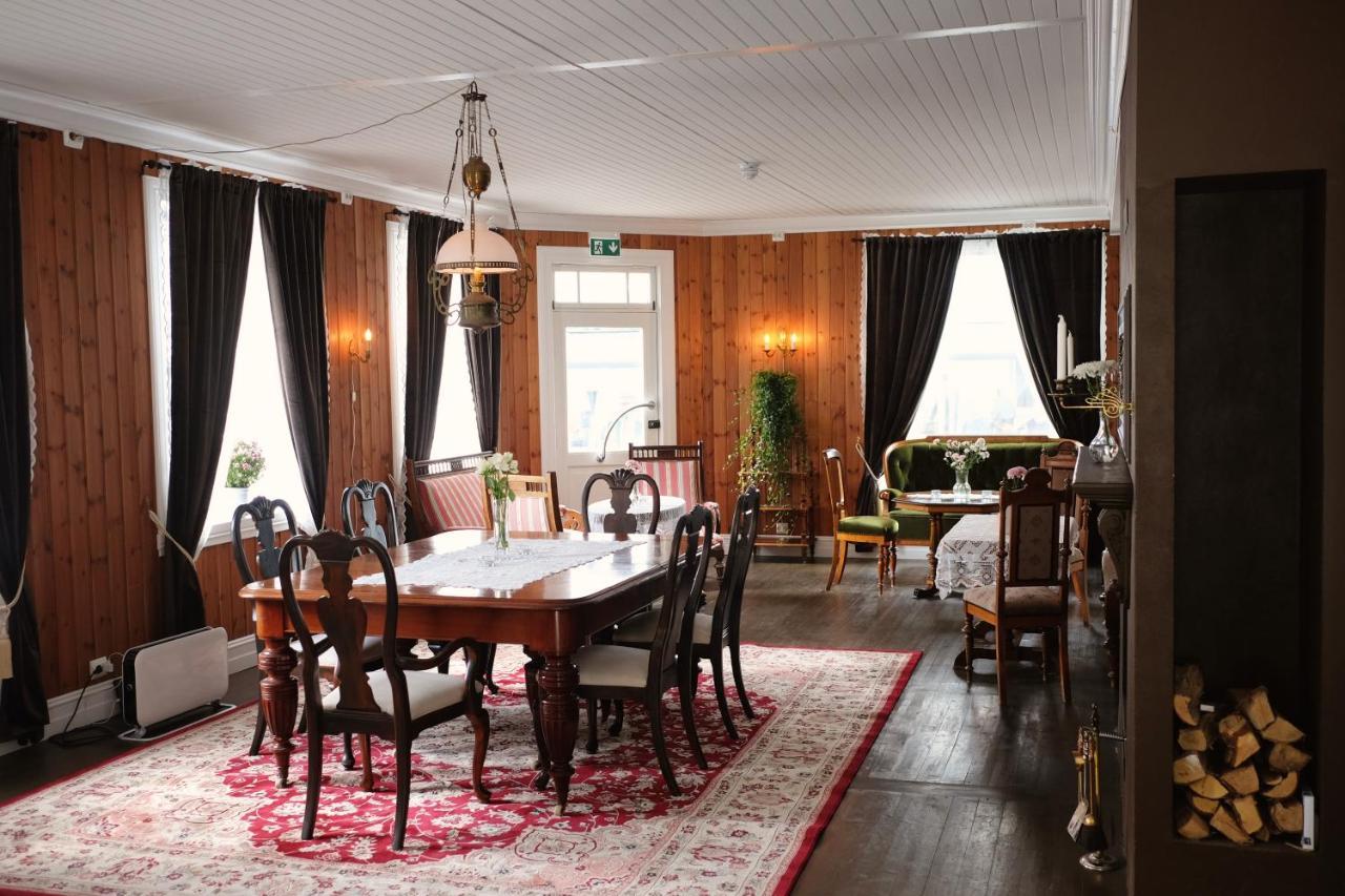 Sylte Hotell, Valldal Exterior photo