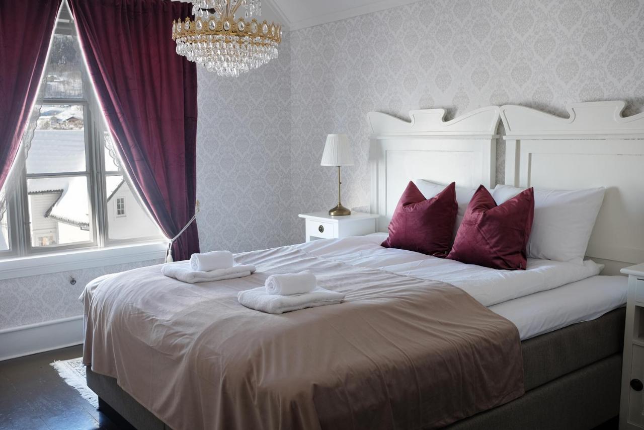 Sylte Hotell, Valldal Exterior photo